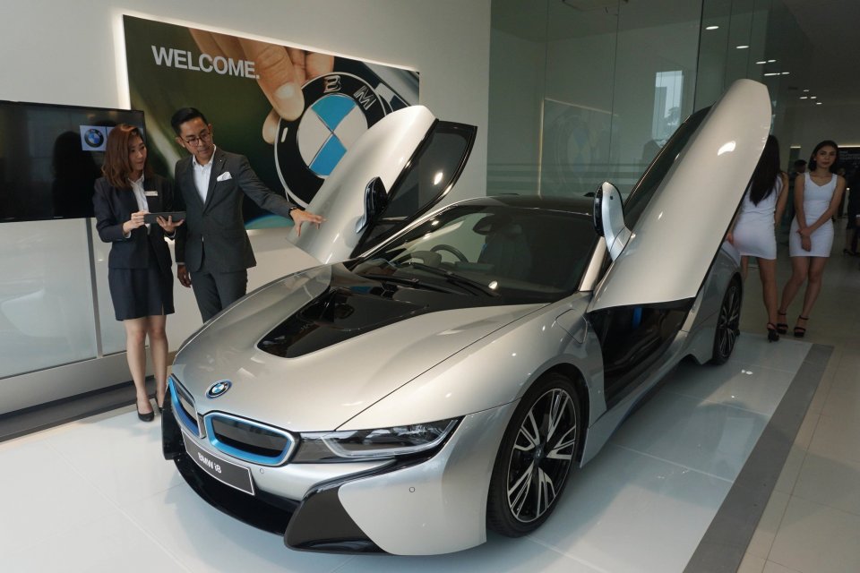 Fokus ke Mobil Listrik, Kini BMW Kuasai Pasar Eropa